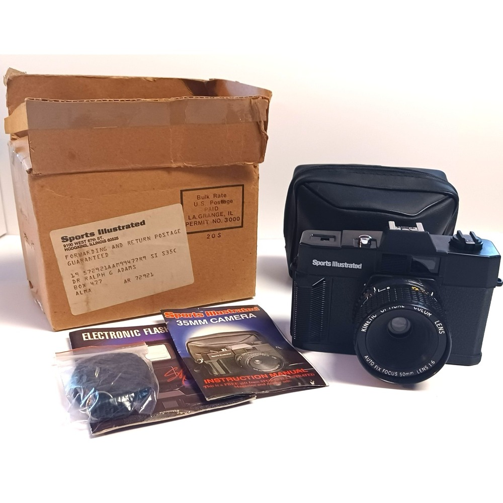 Vintage Sports Illustrated Promotional Give Away 35MM Camera w/ Case & Strap NOS